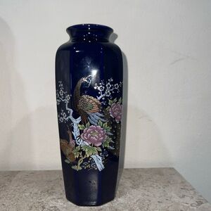 Elegant Blue Vase with Peacock Design Japanese 8” Tall